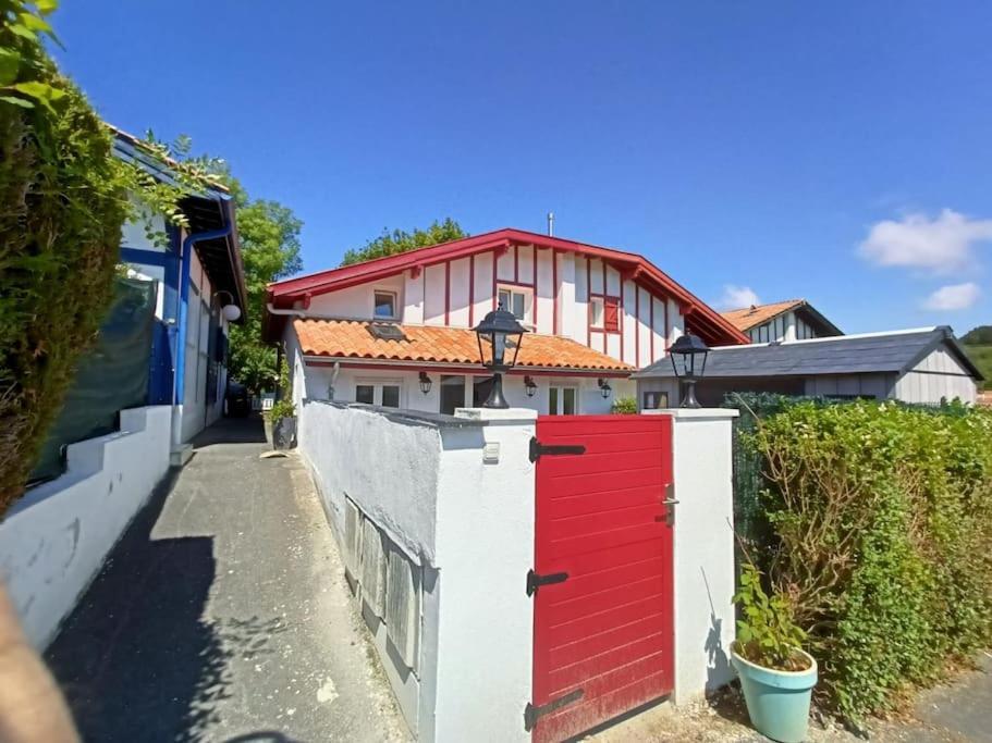 Nice Family House Hendaye Exterior photo